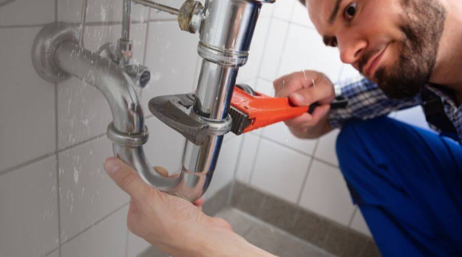Leaking toilet repair in Alta, WY